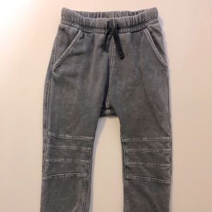 He& M joggers 3-4yrs